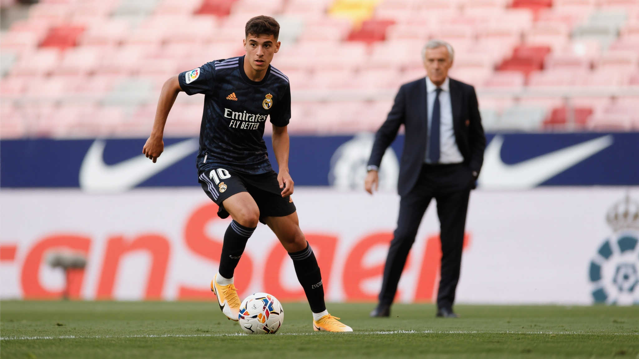 多加关注 多加关注